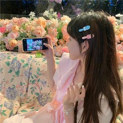 忧伤男孩
